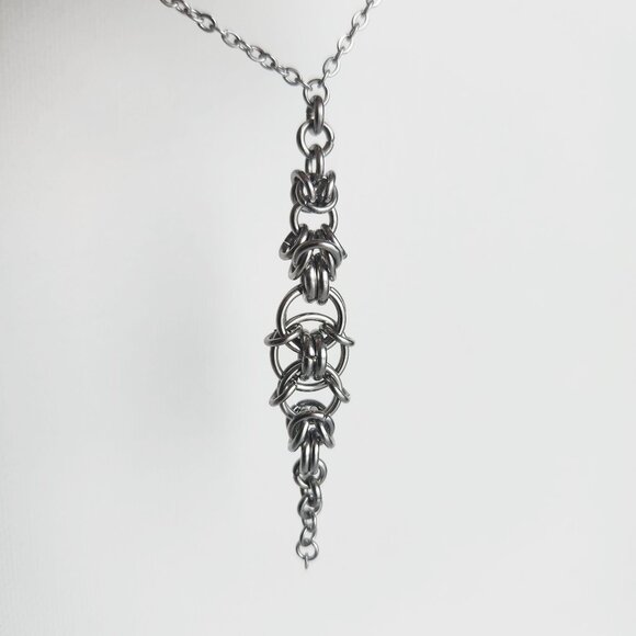Gothic chain mail rosary necklace with a small silver chain - Picture 7 of 8